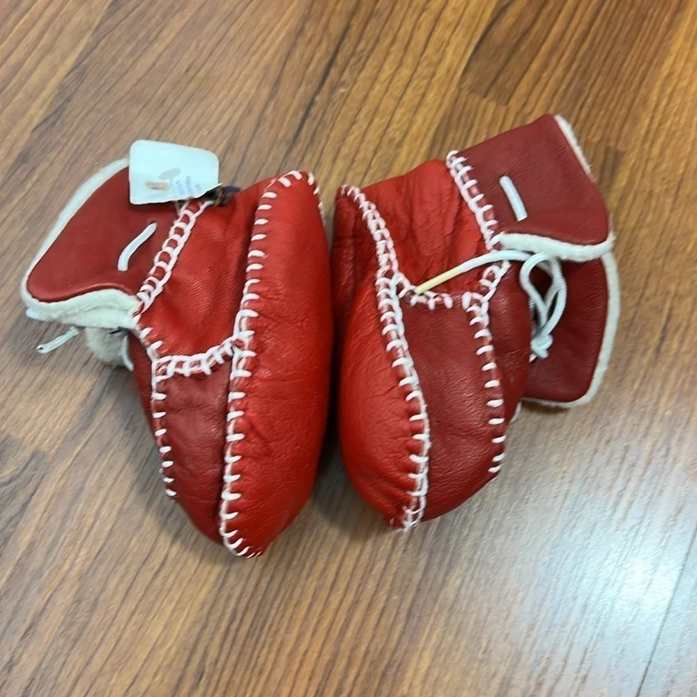 Little EDA baby booties